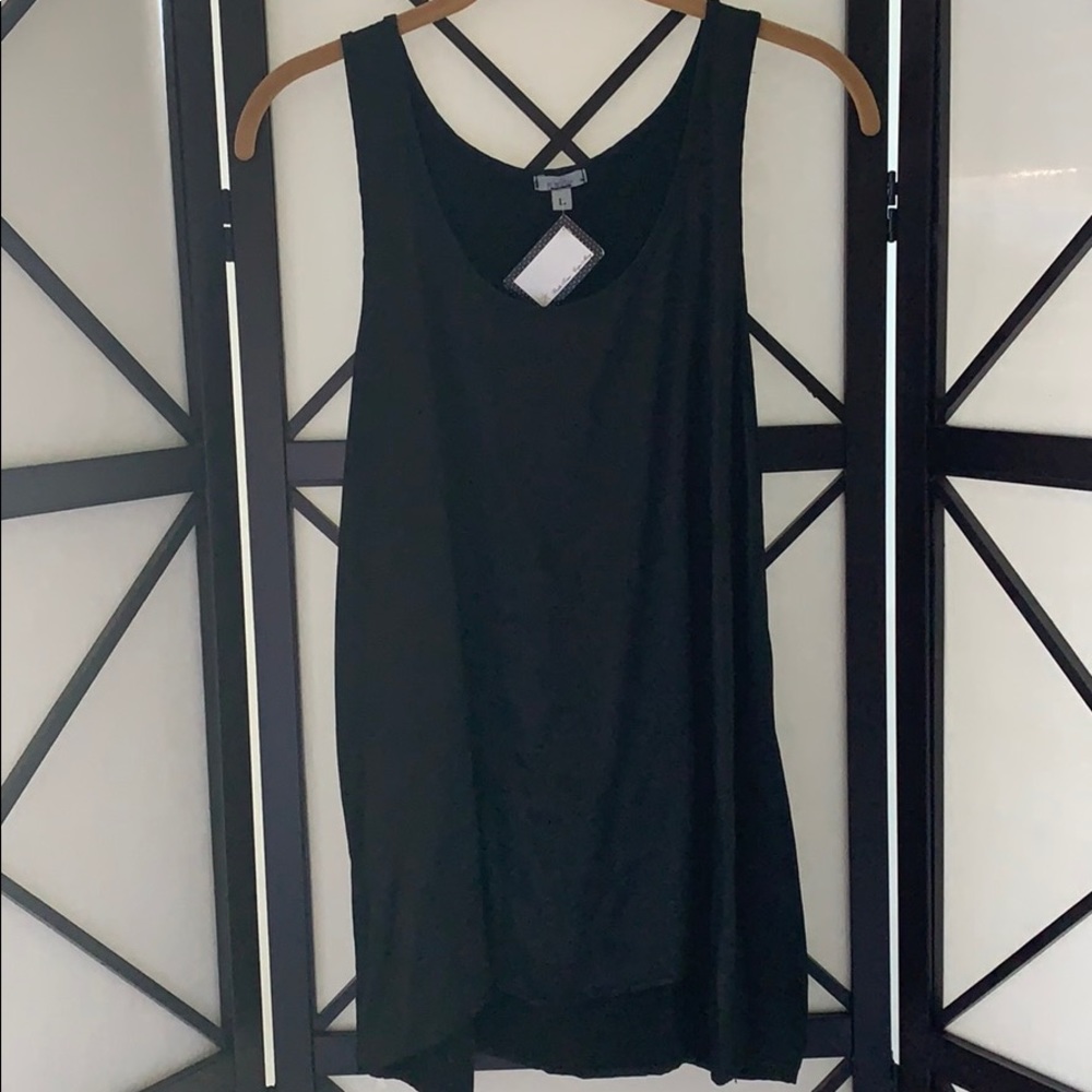 Pj Harlow - size L silky racerback